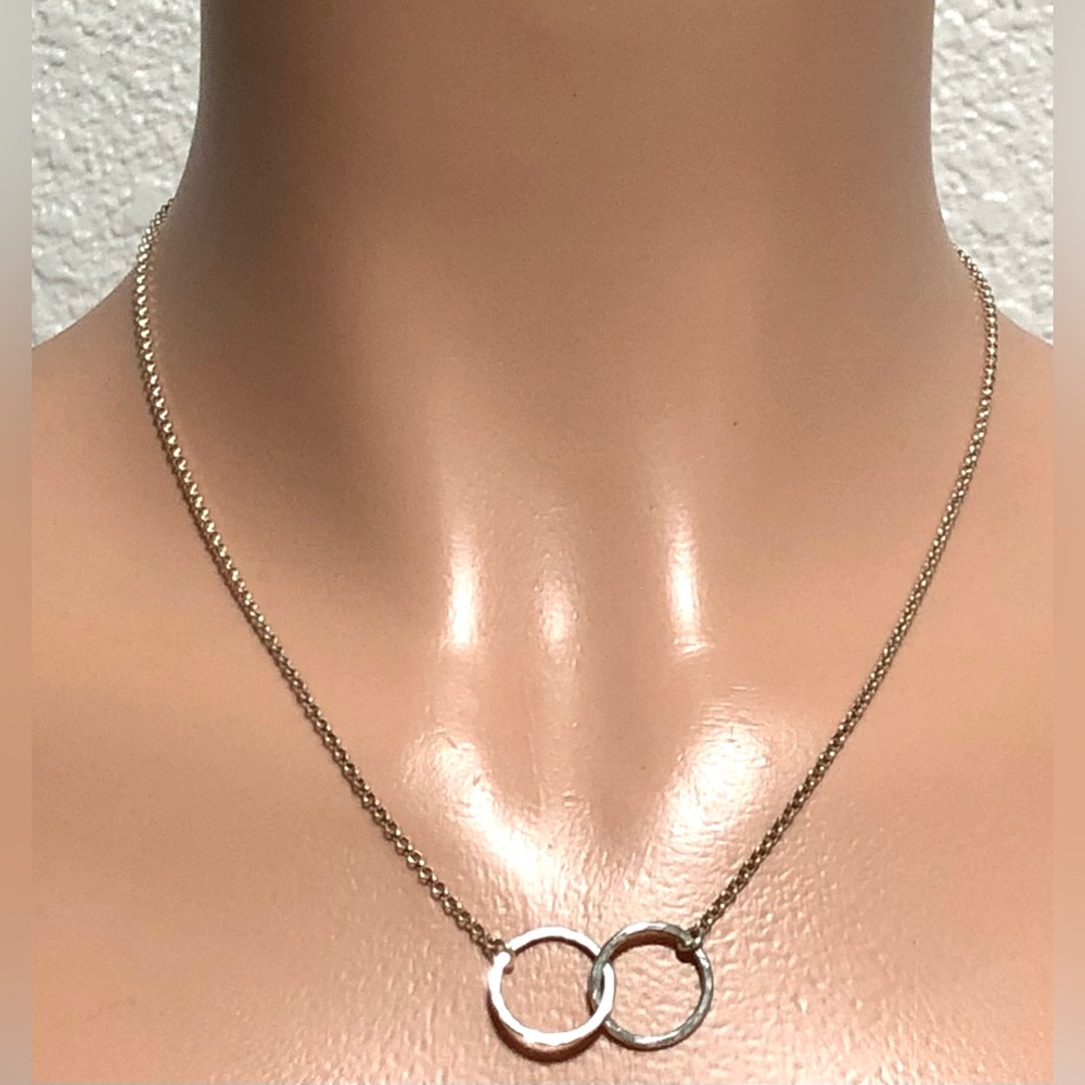 Linked Double Circle Necklace in Silver - Elegant Women’s Pendant